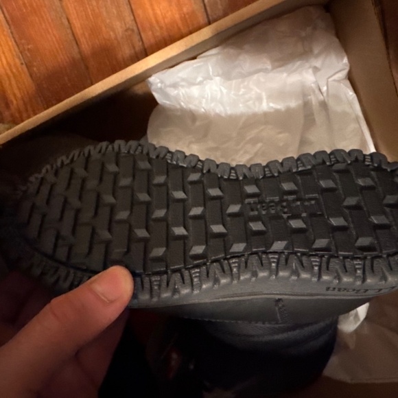 Brand new LL bean boots toddler size 10 winter primaloft - Picture 6 of 6